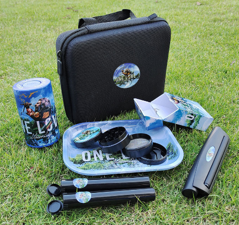 Portable smoking sets weed rolling tray grinder set wholesale