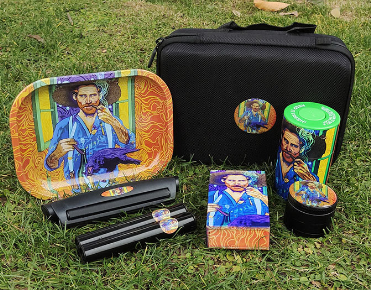 Portable smoking sets weed rolling tray grinder set wholesale