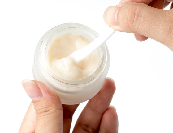 Glass concentrate packaging herb storage box with wood lid