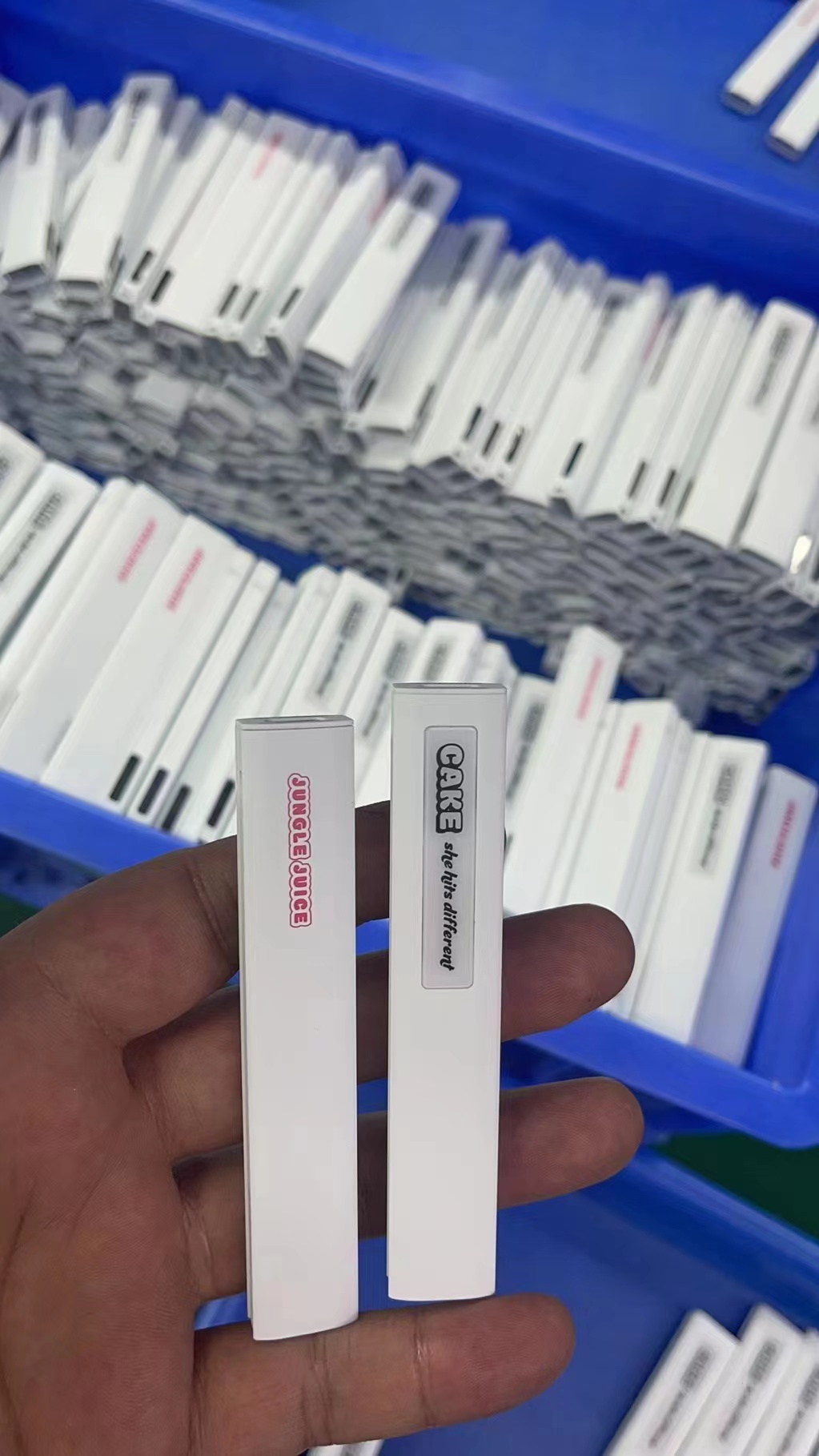 e cigarette pod CBD THC HHC CAKE she hits different disposable pod system wholesale