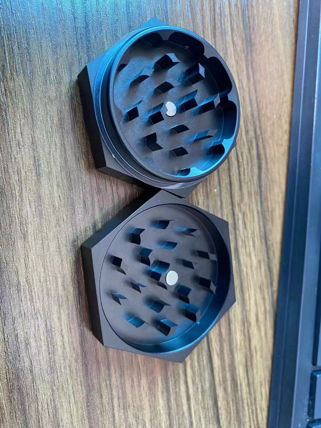 custom smoking accessories weed grinders for cannabis smoke