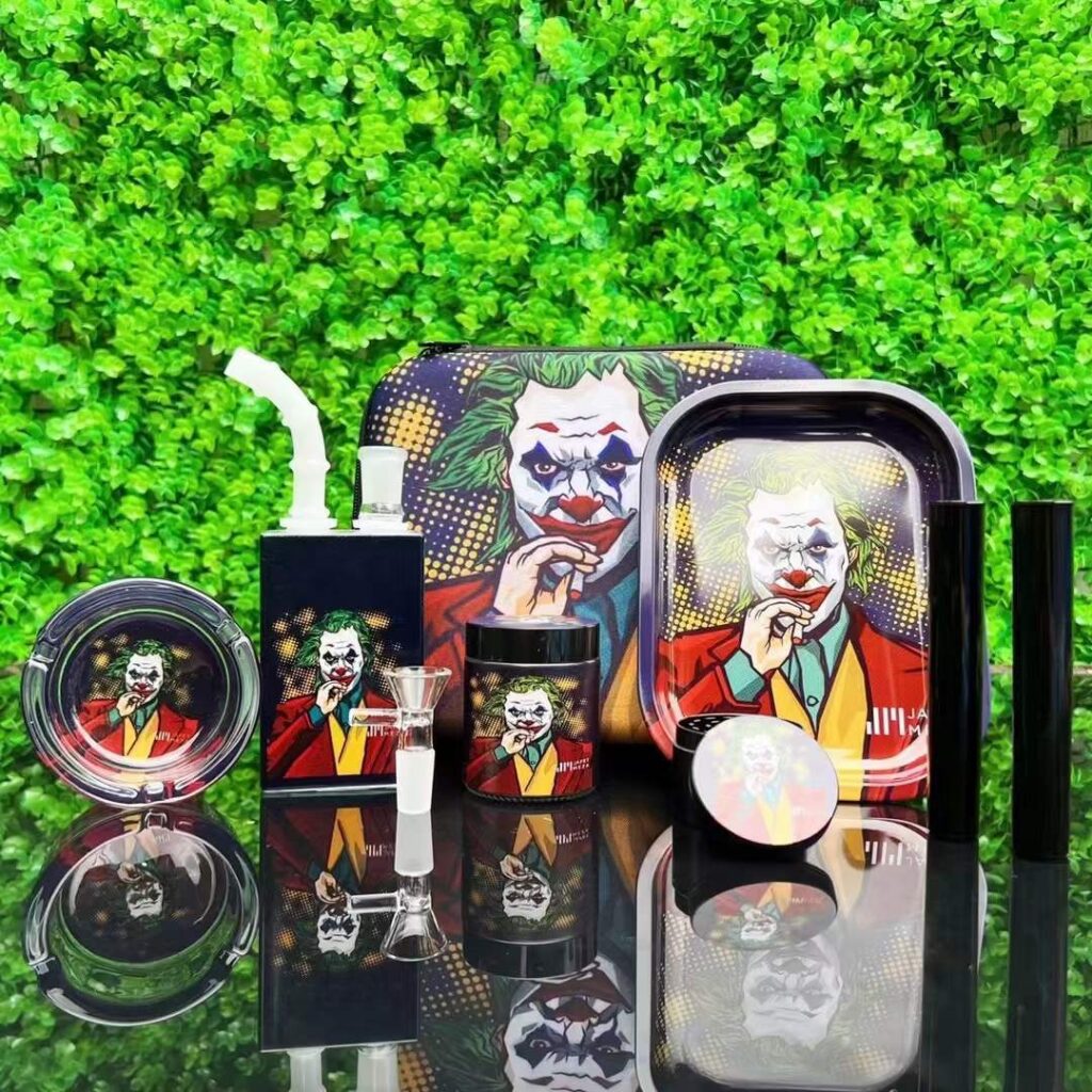 Juice Box Water Pipe Kit - All in1 Stash Grinder Ashtray Rolling Tray Rig Gift Set