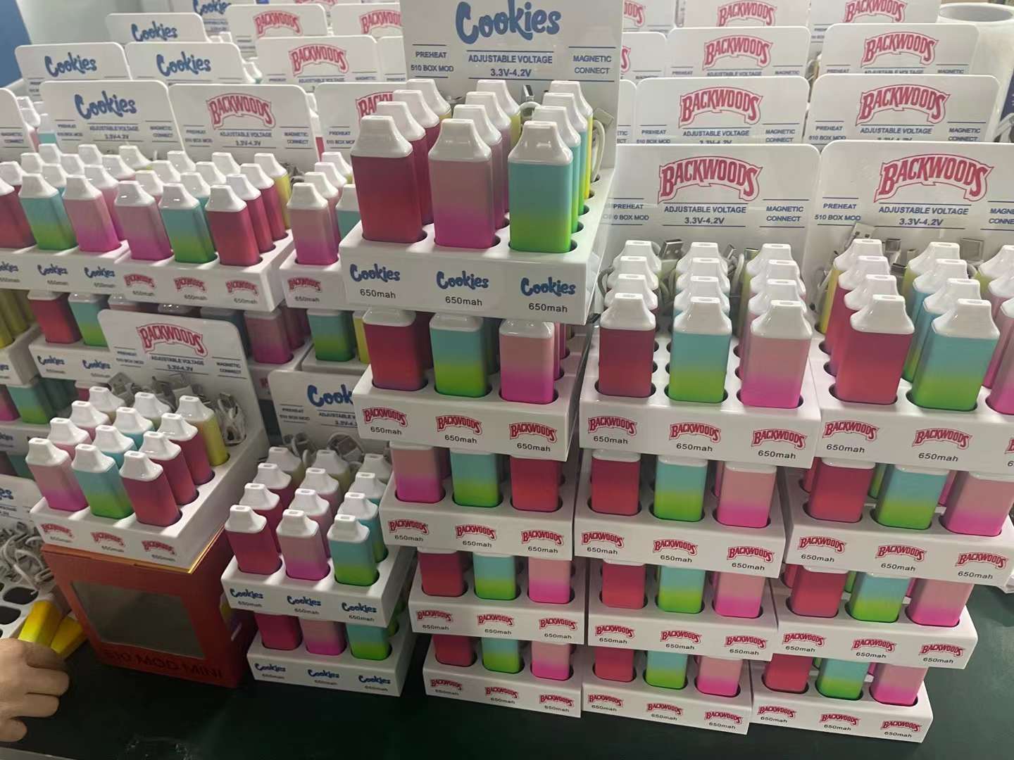 vape and smoke CBD disposable vape device for weed dispensaries