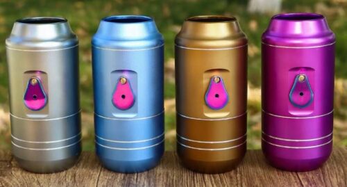 Metal tobacco pipe with smoke filter