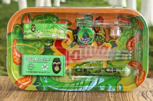 Cannabis rolling bundle Tin plate cigarette tray set smoking gift set