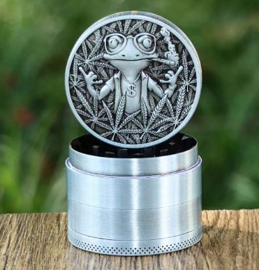 Metal imprint cigarette grinder weed grinders