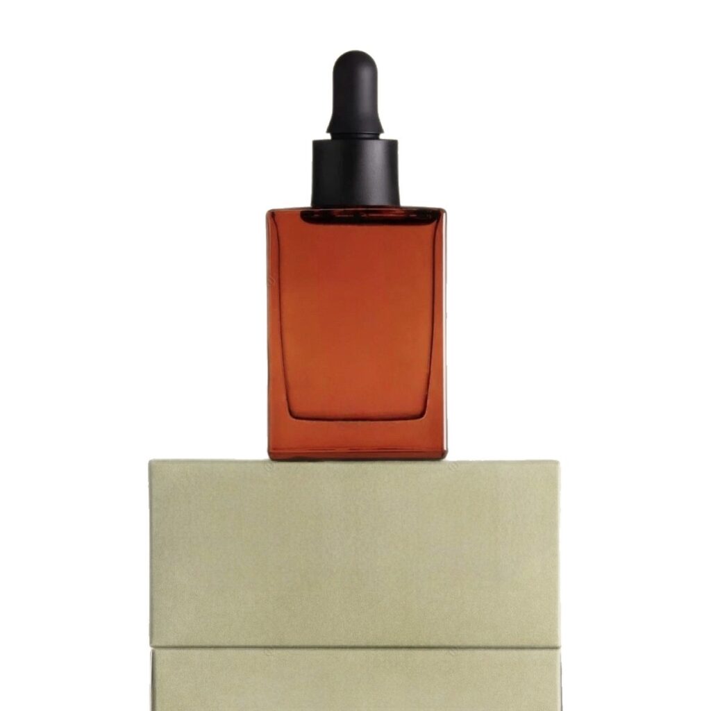 Customized 15ml and 30ml amber glass dropper essential oil bottles,